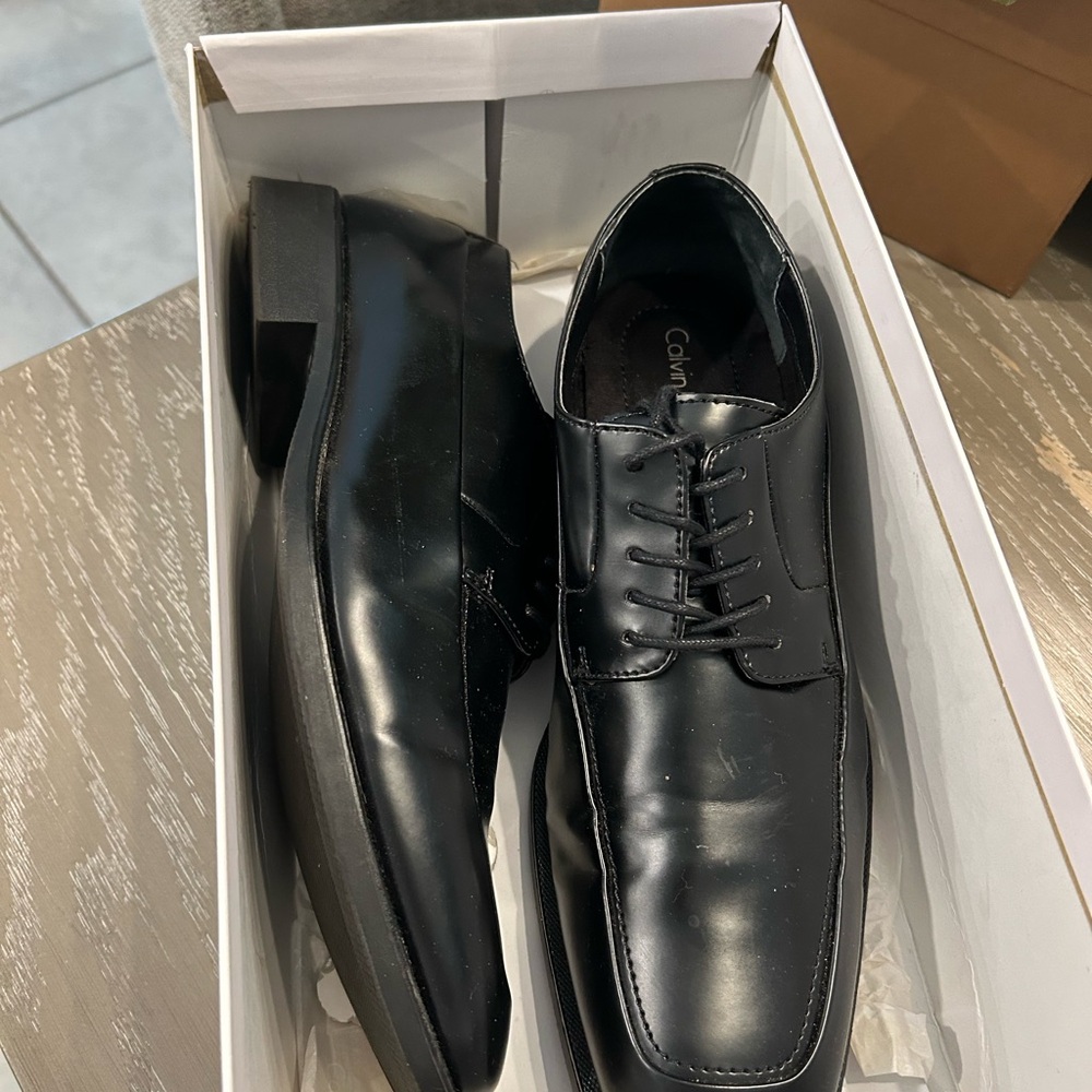 Calvin Klein Men's Glossy Black Oxfords